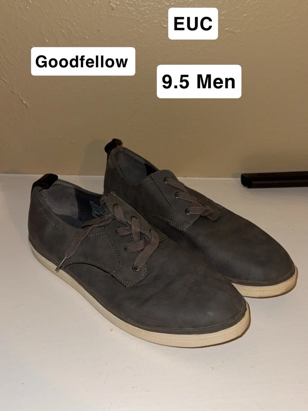 Goodfellow & Co Men’s Dark Gray Casual Slip-On Lace Shoes